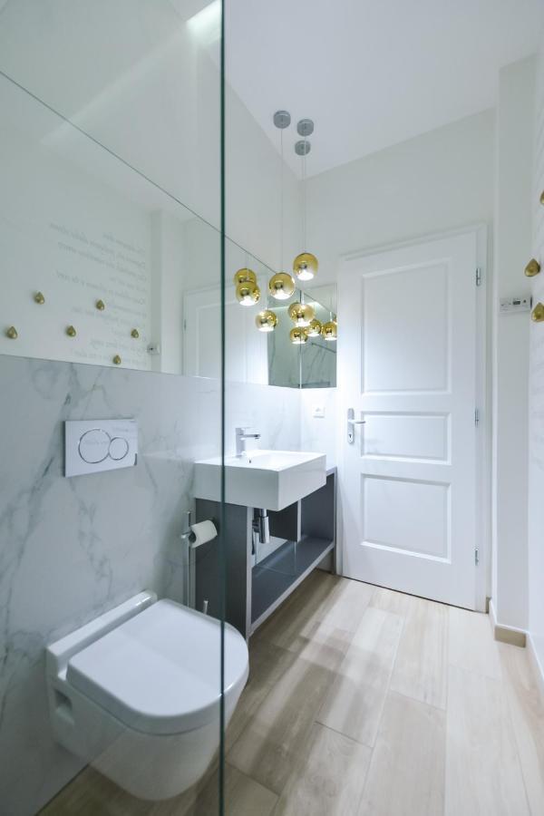 Slovenian Art Story Apartment ลูบลิยานา ภายนอก รูปภาพ