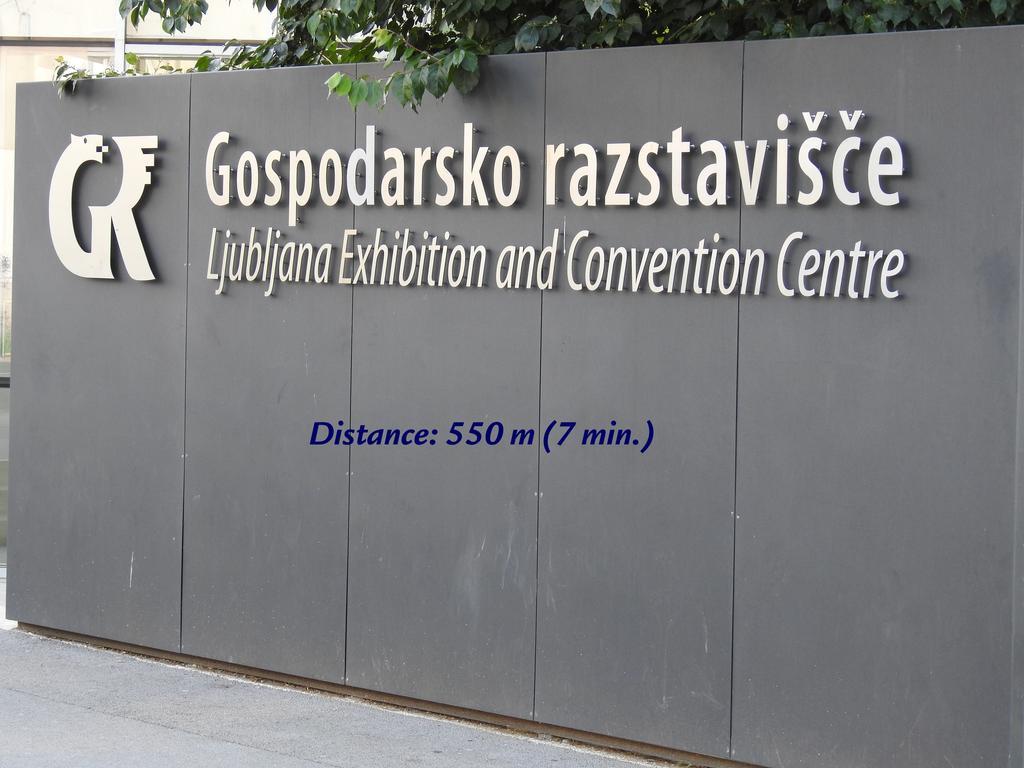 Slovenian Art Story Apartment ลูบลิยานา ภายนอก รูปภาพ